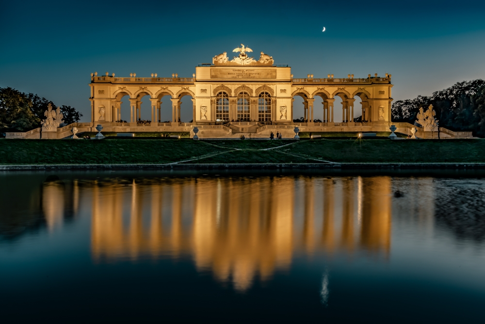 Golden Gloriette
