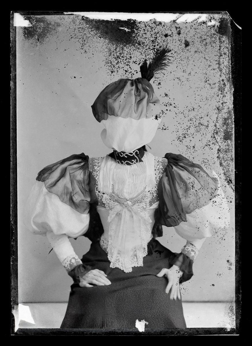 Anonymia