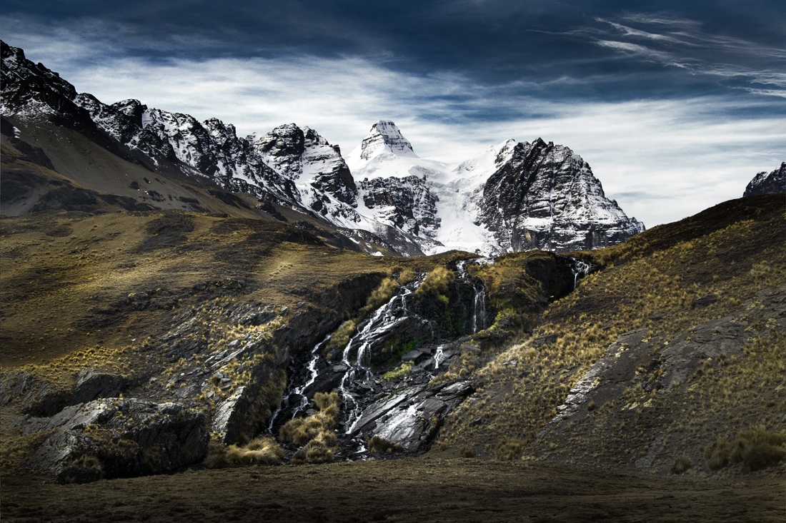 Trekking the World