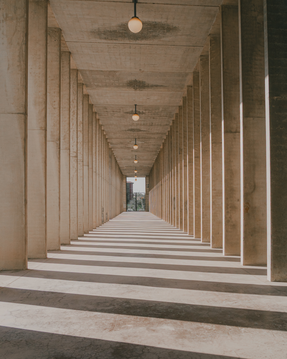 Geometries of Absence
