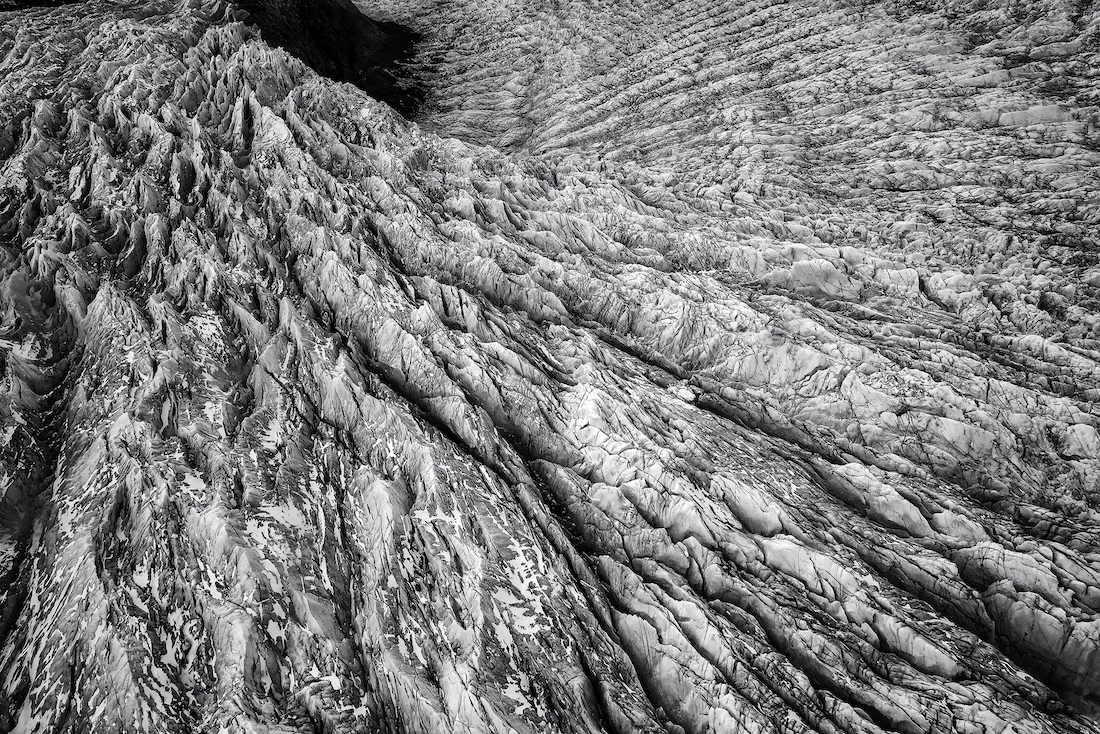 Over the iceberg (Black and White)