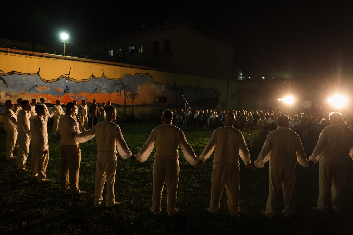 In a Greek jail, inmates find freedom in theatre