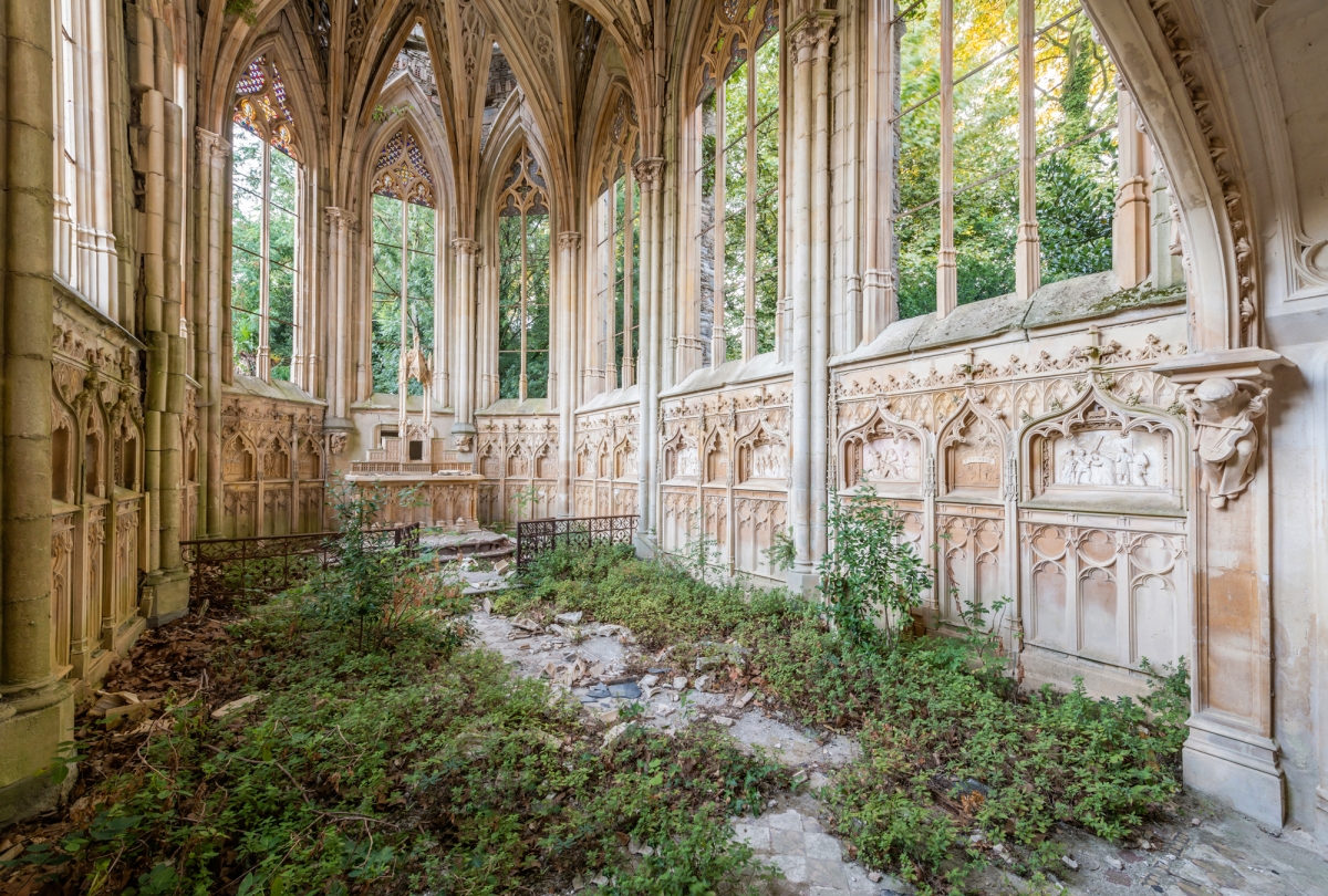 Luxuria: The world without us