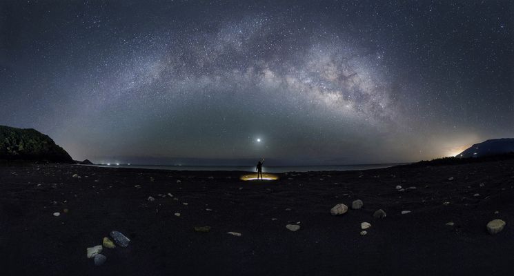 Starry Sky Messenger