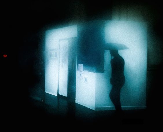 L'homme au parapluie